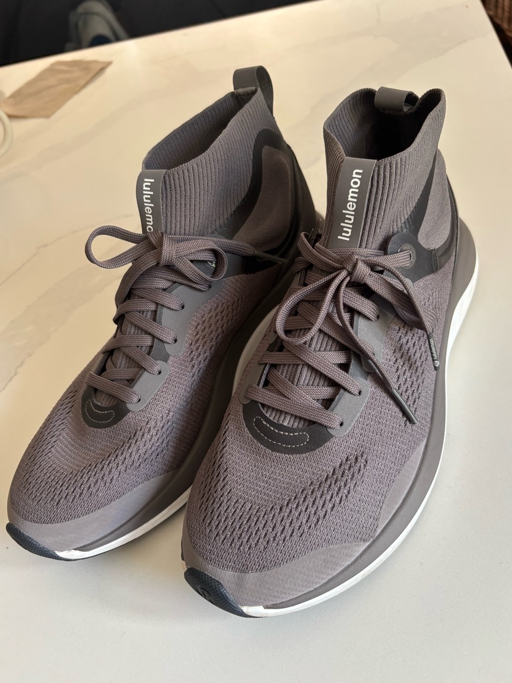 Lululemon Chargefeel Mid Women's Workout Shoe Grey Size 9.5